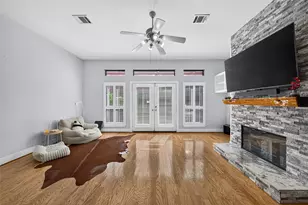 9825 Meredith Elise Ct, Houston, TX 77025 - Photo 19