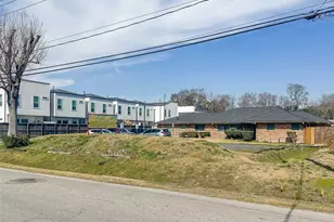 719 E Whitney St, Houston, TX 77022 - Photo 1