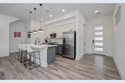 970 Highland Sound Lane, Houston, TX 77091 - Photo 3