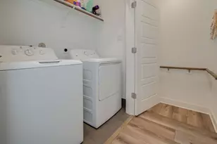 970 Highland Sound Ln, Houston, TX 77091 - Photo 23