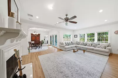 9584 Briar Forest Drive, Houston, TX 77063 - Photo 9
