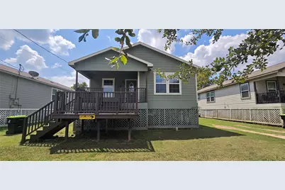 718 E Columbus Drive, Wharton, TX 77488 - Photo 1