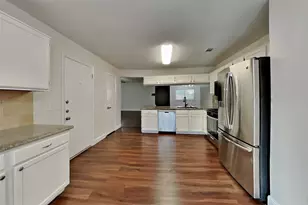 9103 Wallingham Ct, Spring, TX 77379 - Photo 3