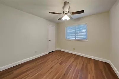 9103 Wallingham Court, Spring, TX 77379 - Photo 13