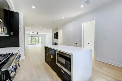 4531 Creekmont Drive, Houston, TX 77091 - Photo 5