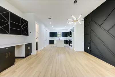 4531 Creekmont Drive, Houston, TX 77091 - Photo 7