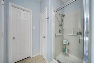 4703 Park Trail Ln, Pasadena, TX 77505 - Photo 11