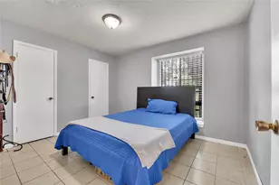 10415 Leawood Blvd, Houston, TX 77099 - Photo 25