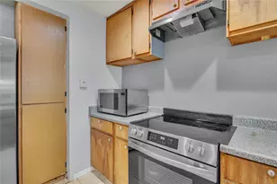10415 Leawood Blvd, Houston, TX 77099 - Photo 17