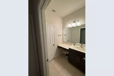 10412 Marston Vineyard Drive, Houston, TX 77025 - Photo 11