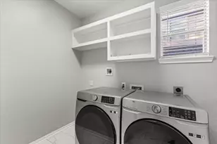 2222 Keeran Point Ct, Sugar Land, TX 77498 - Photo 25