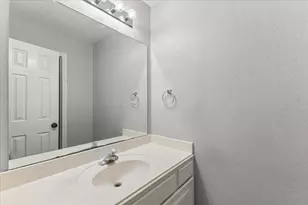 2222 Keeran Point Ct, Sugar Land, TX 77498 - Photo 23