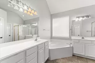 2222 Keeran Point Ct, Sugar Land, TX 77498 - Photo 21