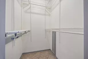727 Bunker Hill Rd, Houston, TX 77024 - Photo 19