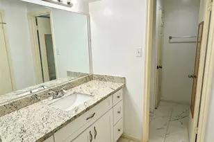 9901 Sharpcrest St, Houston, TX 77036 - Photo 15