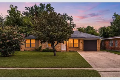 442 Glenburnie Drive, Houston, TX 77022 - Photo 1