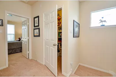 10602 Enclave Shadows Court, Houston, TX 77043 - Photo 37