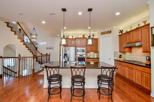 10602 Enclave Shadows Ct, Houston, TX 77043 - Photo 19