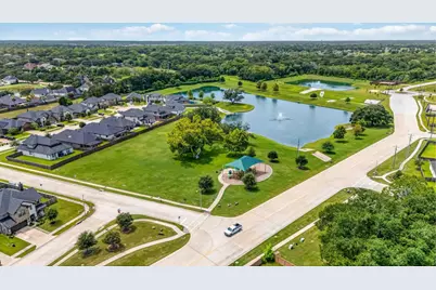 2336 Friendswood Trail Drive, Friendswood, TX 77546 - Photo 27