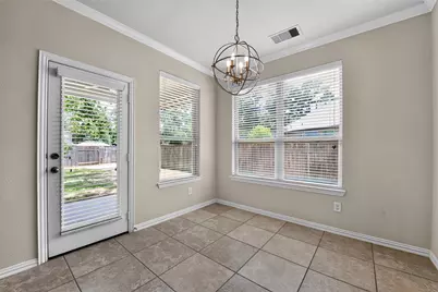 6 S Marshside Place, Spring, TX 77389 - Photo 19