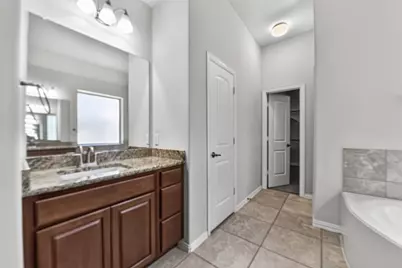 6 S Marshside Place, Spring, TX 77389 - Photo 25