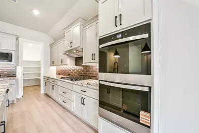 16155 Rustling Woods Road, Conroe, TX 77302 - Photo 15