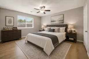 1403 Neptune Ln, Houston, TX 77062 - Photo 9