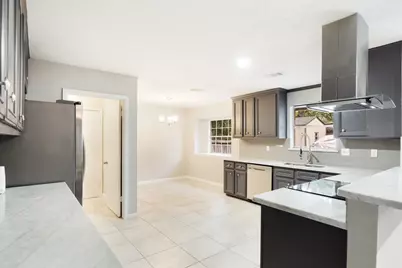 1403 Neptune Lane, Houston, TX 77062 - Photo 5