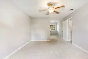 1403 Neptune Ln, Houston, TX 77062 - Photo 19