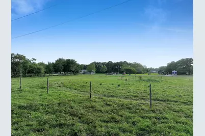 1364 Walter, High Island, TX 77632 - Photo 5
