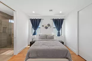 2239 N MacGregor Way, Houston, TX 77004 - Photo 25