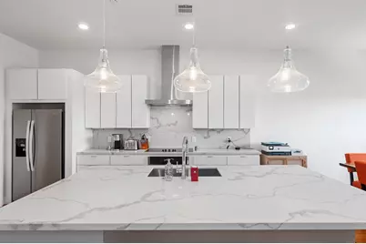 2239 N Macgregor Way, Houston, TX 77004 - Photo 9