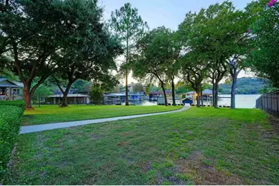 3804 Packsaddle Drive, Horseshoe Bay, TX 78657 - Photo 19