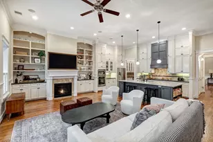 1010 Nicholson St, Houston, TX 77008 - Photo 13