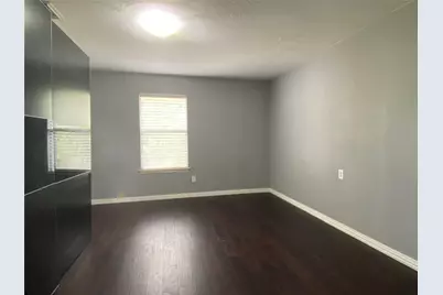 8122 Golf Green Circle, Houston, TX 77036 - Photo 11