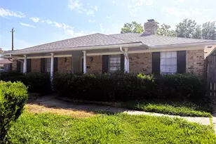 3908 Balcones Dr, Houston, TX 77034 - Photo 1