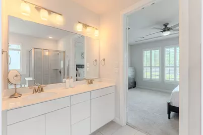 65 Sunrise Crest Trl, Tomball, TX 77375 - Photo 17