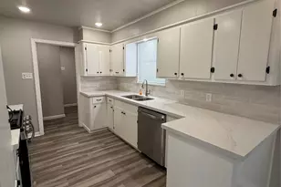 7507 Sandpiper Dr, Houston, TX 77074 - Photo 3