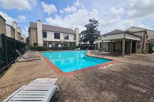 8299 Cambridge St, Houston, TX 77054 - Photo 9