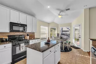 6311 Stone Hill Rd, Spring, TX 77389 - Photo 9