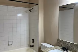 15718 Colonial Bridge Ln, Houston, TX 77073 - Photo 11