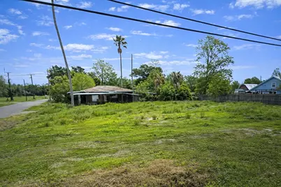2514 8th Street, Orange, TX 77630 - Photo 5