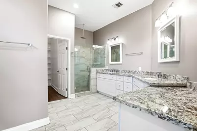 427 Sikes Street, Houston, TX 77018 - Photo 17
