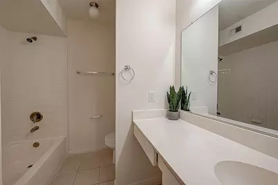 8201 Richmond Avenue #21, Houston, TX 77063 - Photo 23
