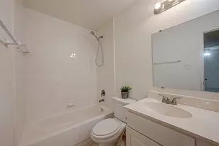 8201 Richmond Ave, Houston, TX 77063 - Photo 27