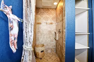 412 Inwood Dr, Baytown, TX 77521 - Photo 33