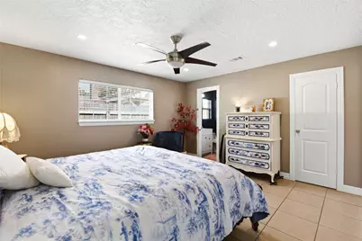 412 Inwood Drive, Baytown, TX 77521 - Photo 31