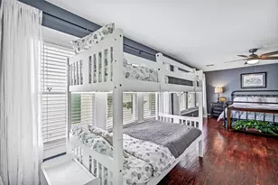 1518 21st St, Galveston, TX 77550 - Photo 17