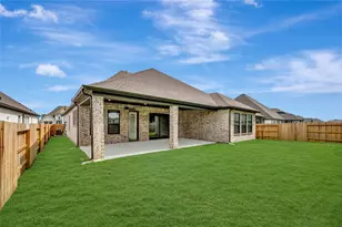 3351 Bentwood Ranch Dr, Conroe, TX 77385 - Photo 9