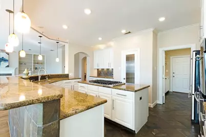 5103 Locust Street, Bellaire, TX 77401 - Photo 5